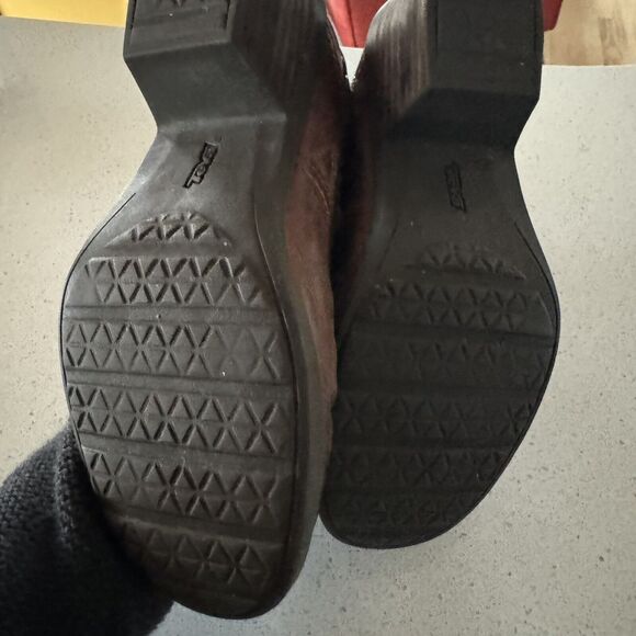 Teva Womens Foxy Ankle Boots Brown Leather Block Heels Almond Toe Side Zip 6 - Picture 6 of 8